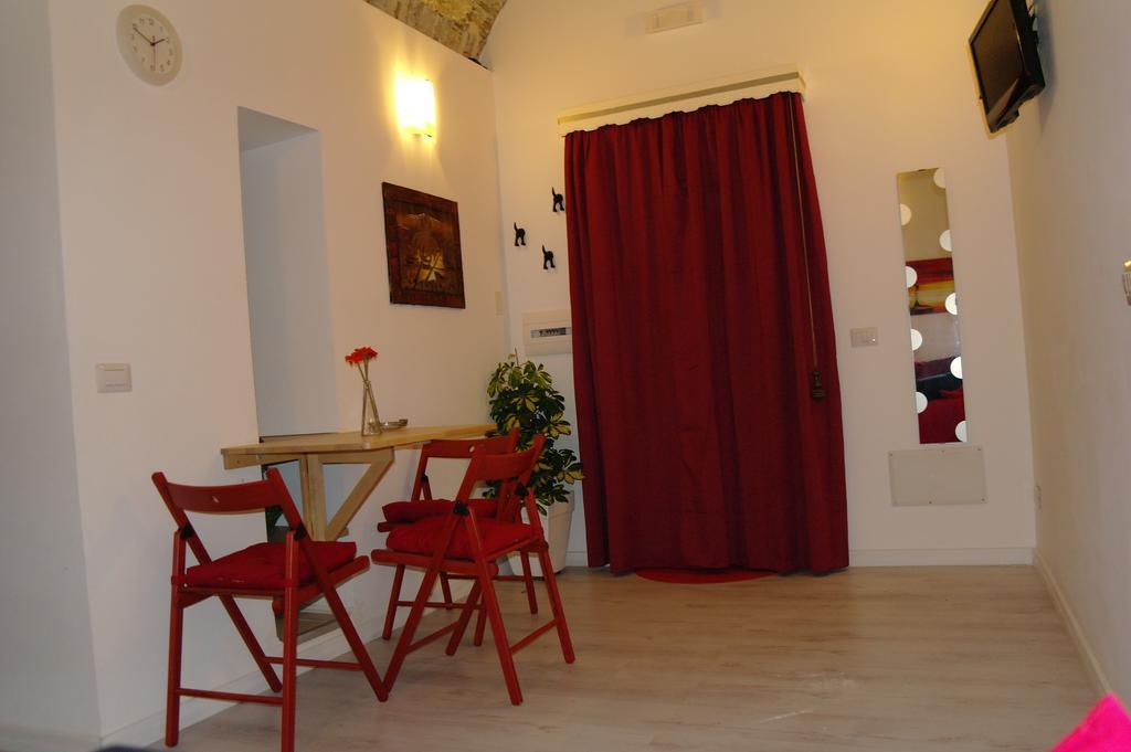 La Casa Dei Nonni Apartment Джардини Наксос Стая снимка
